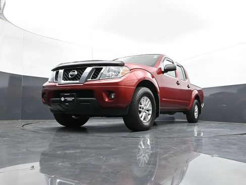 Used 2017 Nissan Frontier SV w/ SV Value Truck Package AWD/4WD image 22