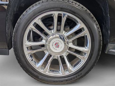 Used 2009 Cadillac Escalade AWD image 28