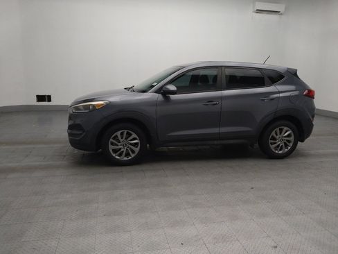 Used 2017 Hyundai Tucson SE FWD image 2