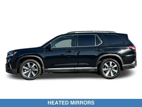 Certified 2025 Honda Pilot Touring image 10