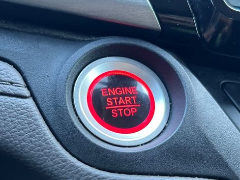 Used 2020 Honda Odyssey EX image 24