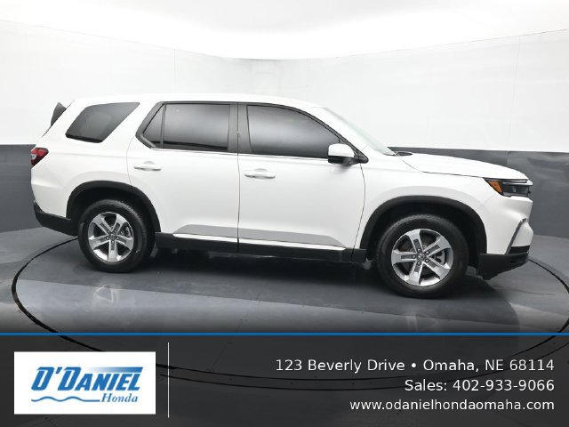 Used 2025 Honda Pilot EX-L image 7