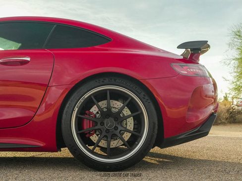 Used 2019 Mercedes-Benz AMG GT R image 5
