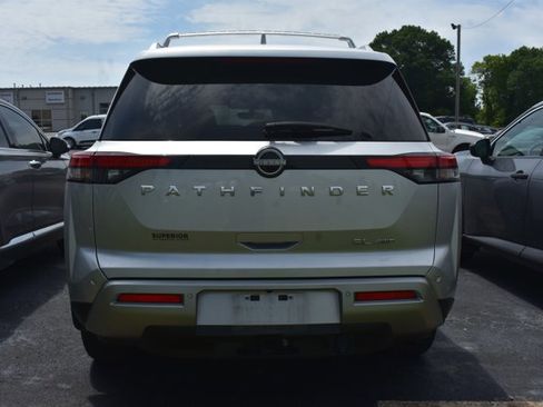 Used 2025 Nissan Pathfinder SL w/ SL Premium Package AWD/4WD image 6