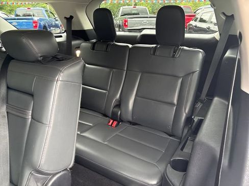 Used 2025 Ford Explorer Active w/ Active Comfort Package AWD/4WD image 21