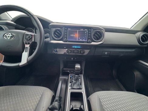 Used 2023 Toyota Tacoma SR5 RWD image 12
