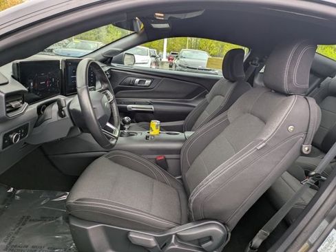 Used 2024 Ford Mustang GT RWD image 15