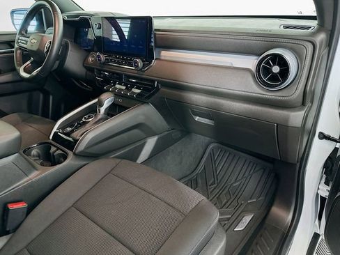 Used 2023 Chevrolet Colorado LT w/ LT Convenience Package II image 26