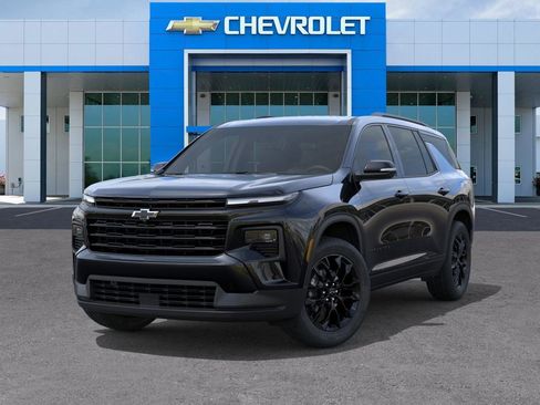 New 2026 Chevrolet Traverse LT w/ Midnight/Sport Edition FWD image 6