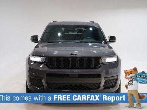 Used 2023 Jeep Grand Cherokee L Laredo image 2
