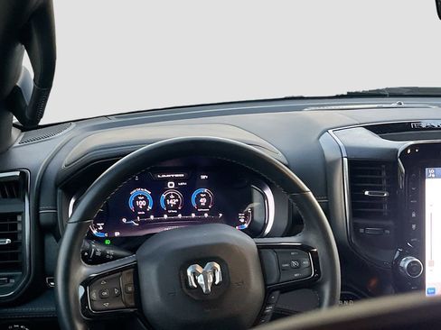 Used 2024 RAM 1500 Limited w/ Body Color Bumper Group image 23