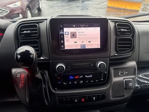 Used 2024 RAM ProMaster 2500 FWD image 18
