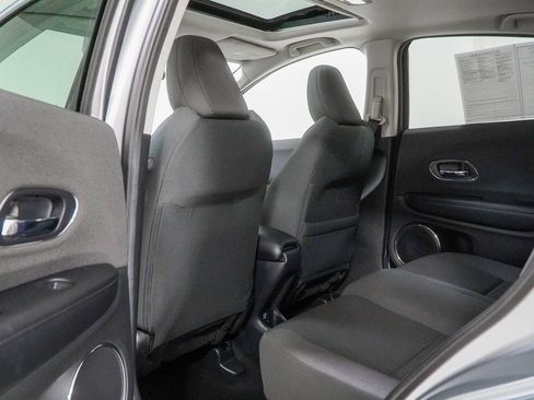 Used 2019 Honda HR-V EX image 36