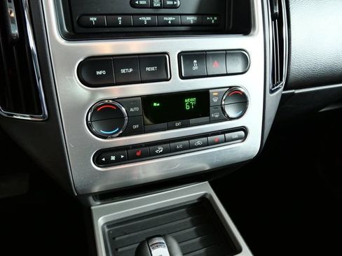 Used 2009 Ford Edge Limited FWD image 21