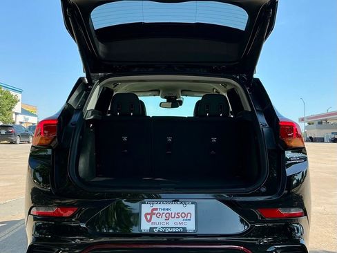 Used 2023 Buick Encore GX Essence w/ Advanced Technology Package FWD image 18