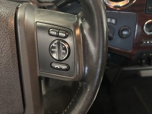 Used 2009 Ford F350 Lariat image 12