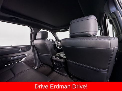 Used 2025 Toyota Tundra Platinum AWD/4WD image 29