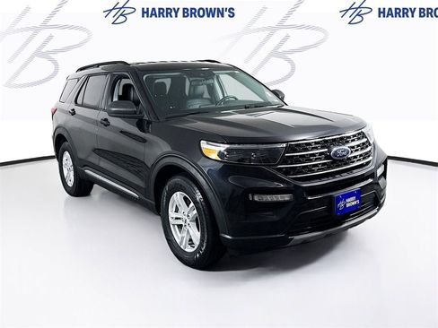 Used 2023 Ford Explorer XLT w/ Equipment Group 202A image 26