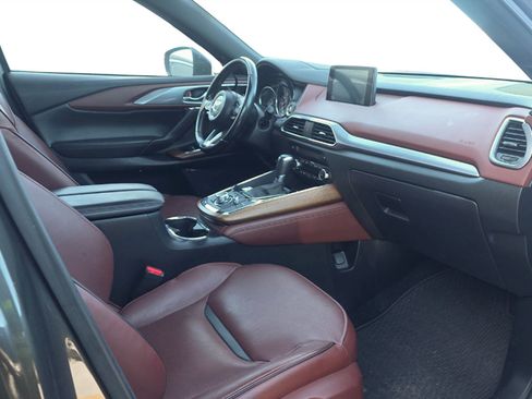 Used 2017 MAZDA CX-9 Signature image 9