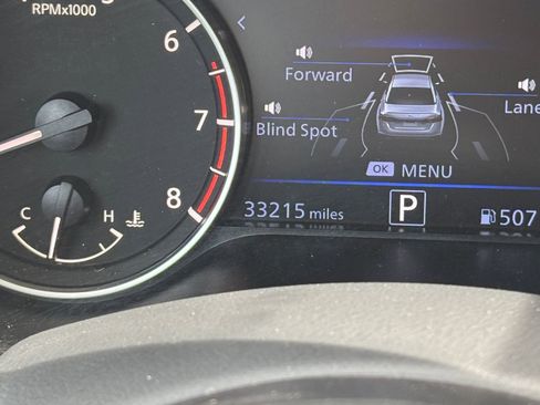Used 2025 Nissan Altima 2.5 SV FWD image 41
