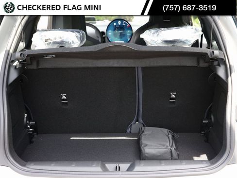 Used 2025 MINI Cooper S image 28
