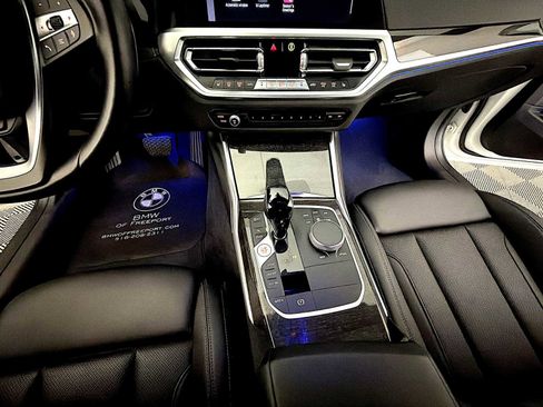 Certified 2022 BMW 330i xDrive 330i xDrive w/ Driving Assistance Package image 18