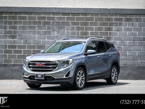 Used 2020 GMC Terrain SLT w/ Preferred Package AWD/4WD image 1