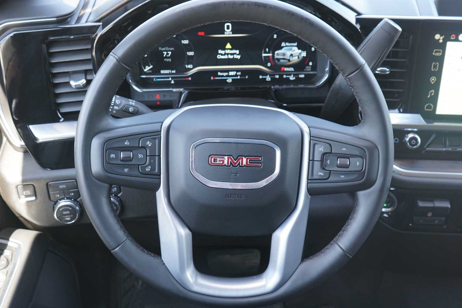 Used 2025 GMC Sierra 1500 SLT AWD/4WD image 22
