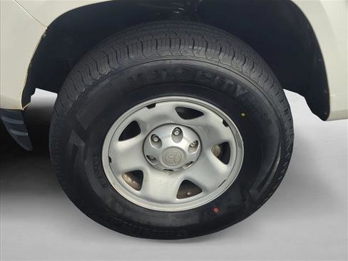 Certified 2023 Toyota Tacoma SR AWD/4WD image 26