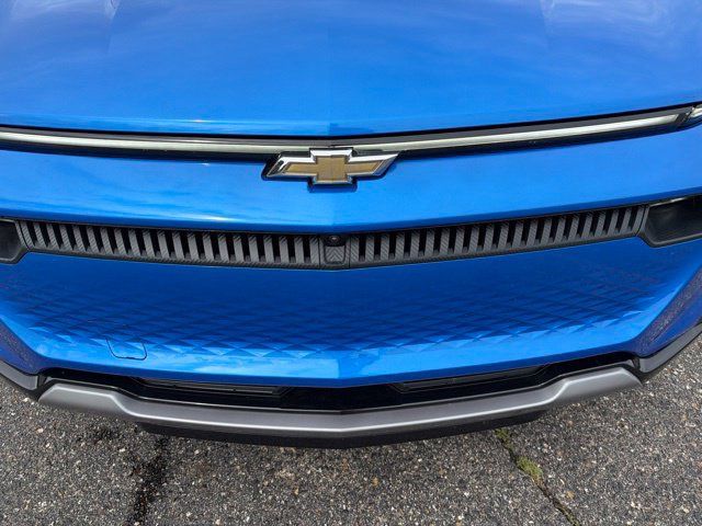 Used 2024 Chevrolet Equinox EV LT FWD image 10
