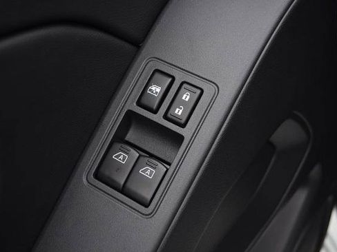 New 2026 Nissan Frontier S image 12