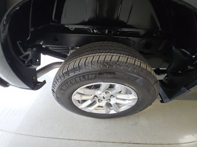 Used 2026 Chevrolet Silverado 1500 RST AWD/4WD image 28