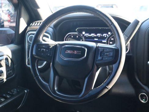 Used 2020 GMC Sierra 2500 AT4 w/ Technology Package image 15