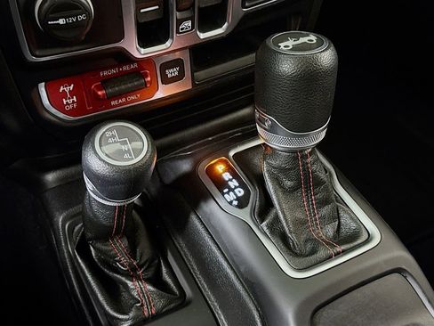 Used 2020 Jeep Wrangler Unlimited Rubicon image 18