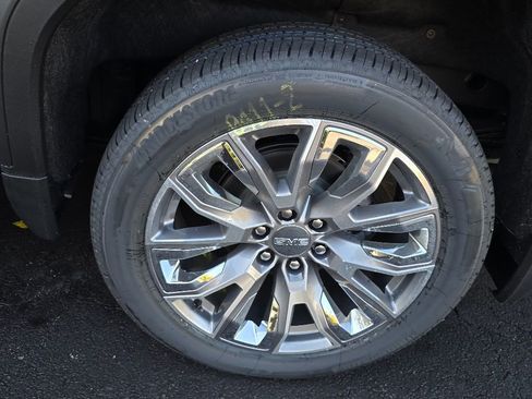 New 2026 GMC Sierra 1500 Denali image 10