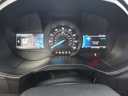 Used 2024 Ford Edge SE image 20