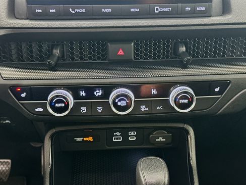 Used 2023 Honda CR-V EX image 22