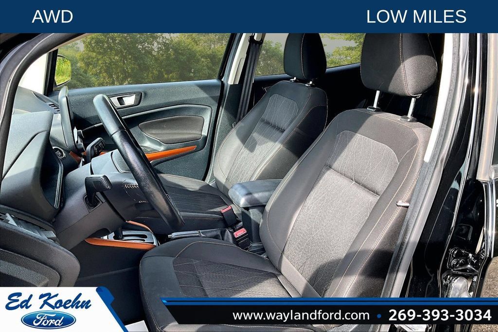 Used 2021 Ford EcoSport SE w/ SE Convenience Package AWD/4WD image 24