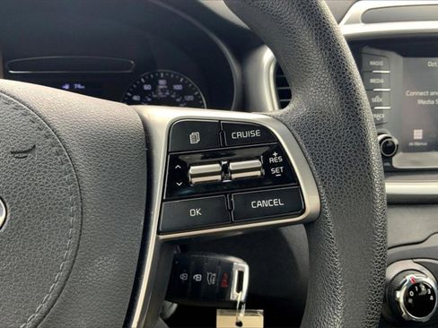 Used 2020 Kia Sorento LX image 20