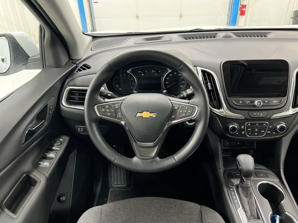Used 2024 Chevrolet Equinox LT AWD/4WD image 11