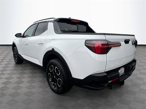 Used 2023 Hyundai Santa Cruz SEL Premium image 5
