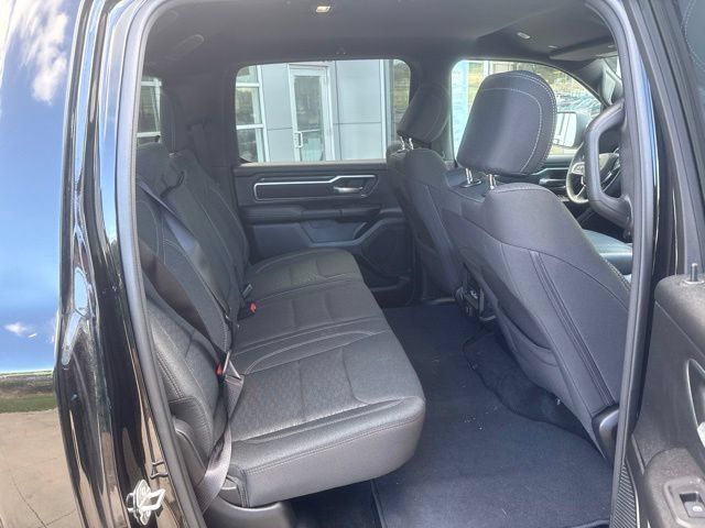 Used 2025 RAM 1500 Big Horn AWD/4WD image 31