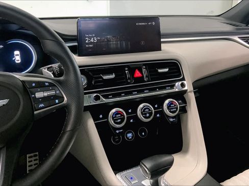 Used 2023 Genesis G70 2.0T w/ Sport Prestige Package image 14