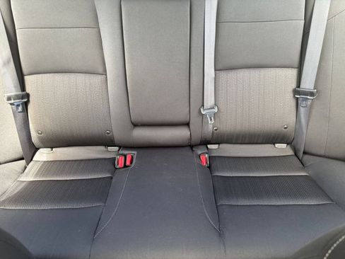 Used 2025 Nissan Altima 2.5 SV FWD image 38