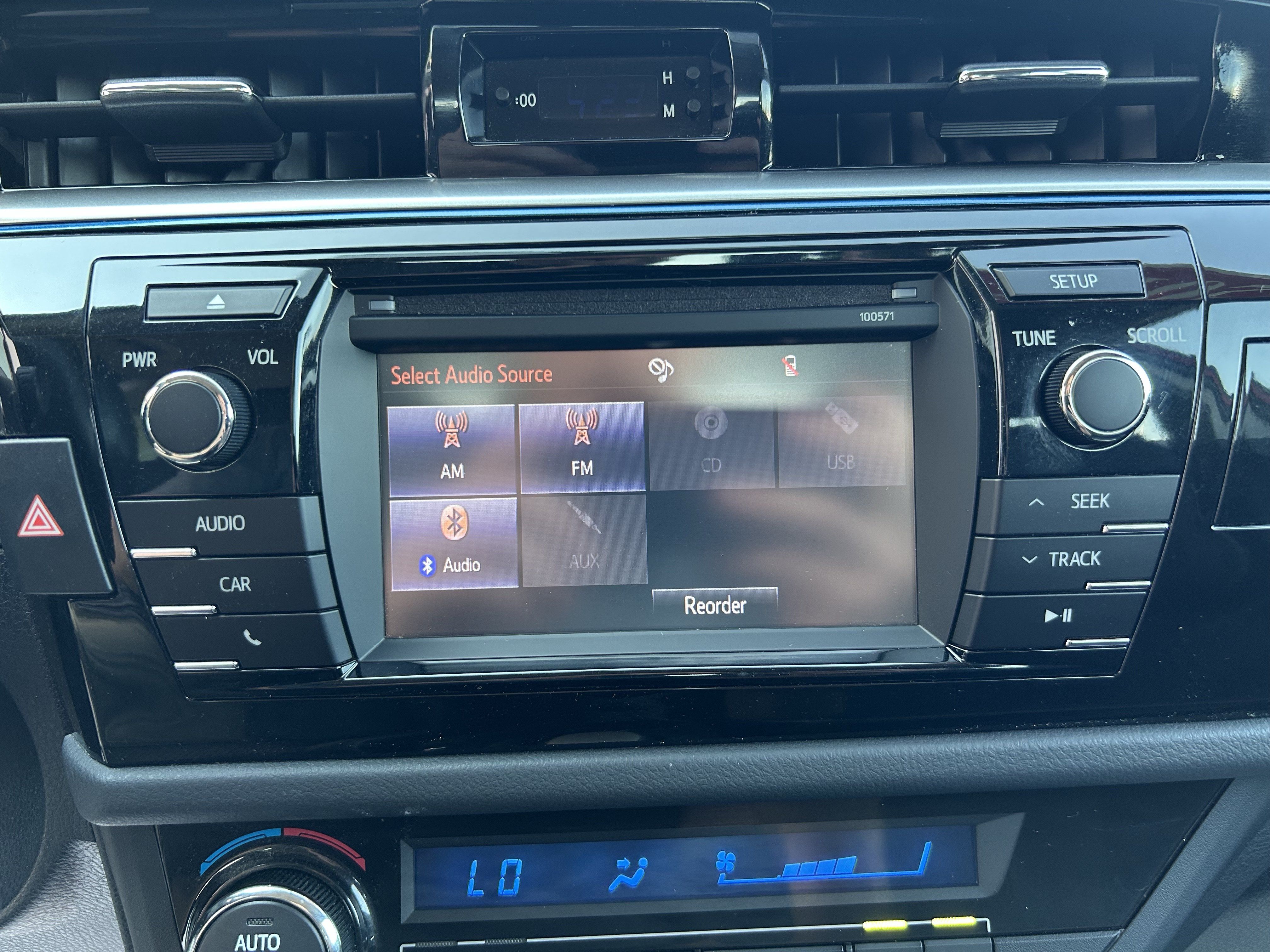 Used 2016 Toyota Corolla S FWD image 25
