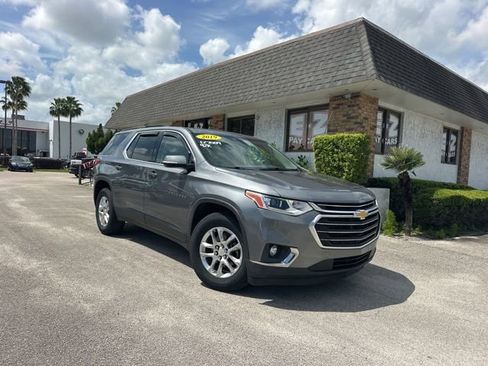 Used 2019 Chevrolet Traverse LT image 1