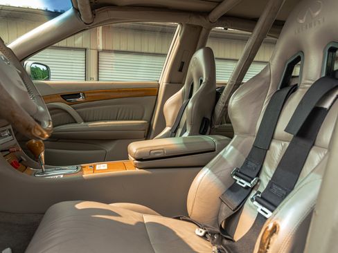 Used 2002 INFINITI Q45 image 30