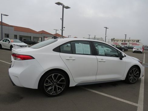 Used 2022 Toyota Corolla SE image 13