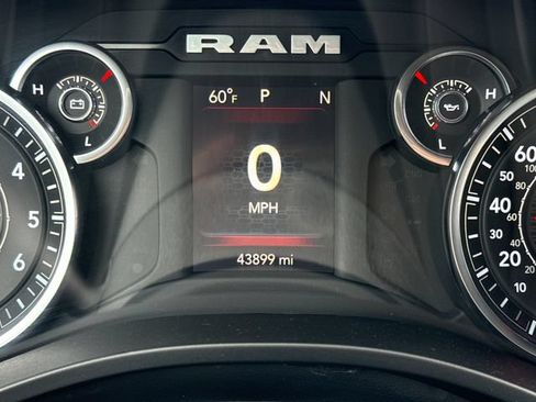 Used 2023 RAM 1500 Big Horn AWD/4WD image 24