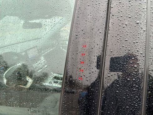 Used 2022 Ford Explorer XLT w/ Equipment Group 202A image 16